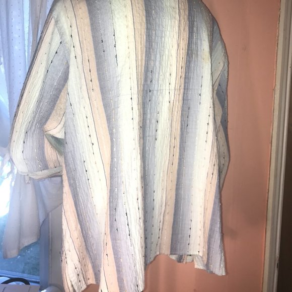 Multi Color Button down shirt - Picture 5 of 7